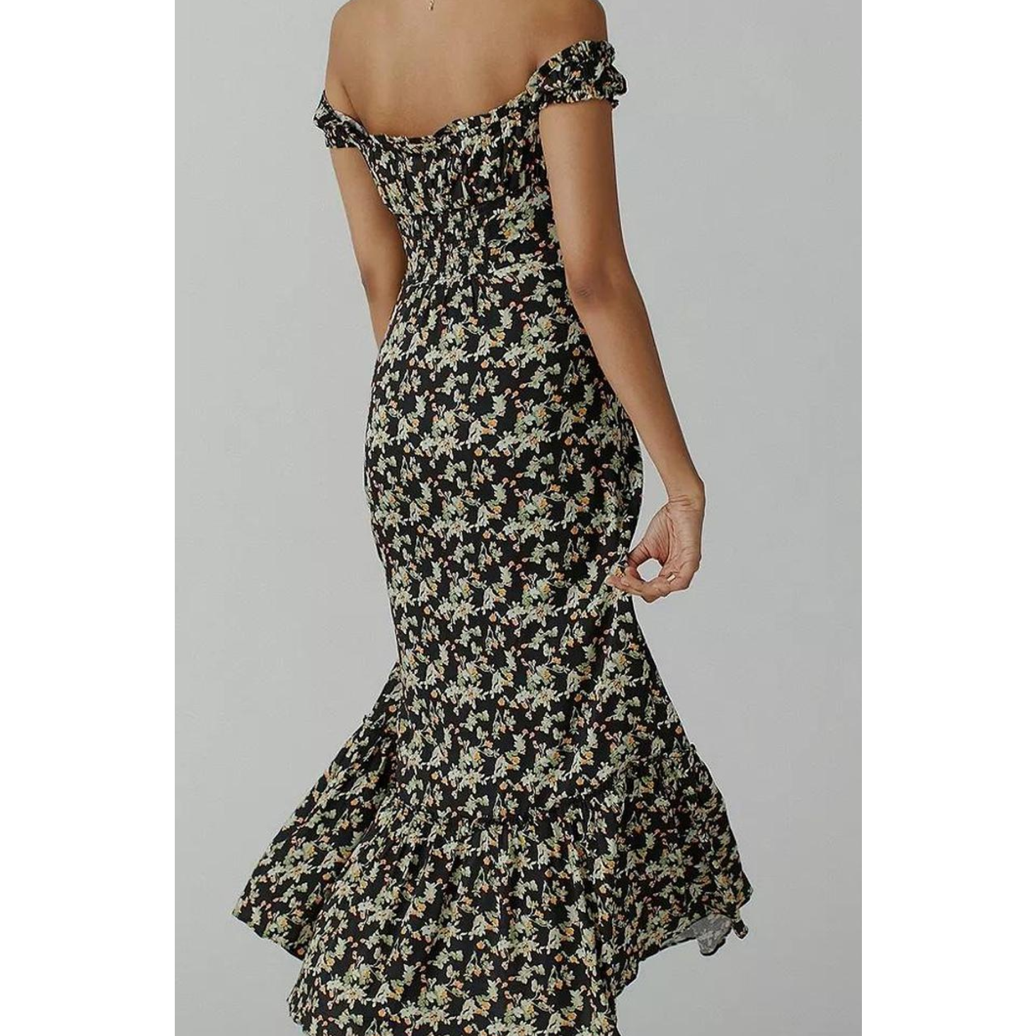 Urban Outfitters Black Floral Maxi Dress Size Large Boho Cottagecore Feminine — image 2 of 8